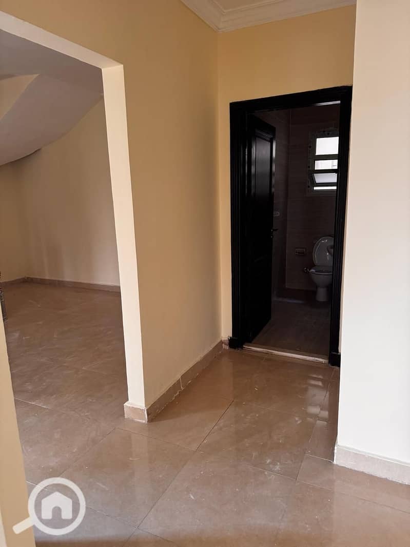 9 WhatsApp Image 2026-01-29 at 00.51. 08. jpeg