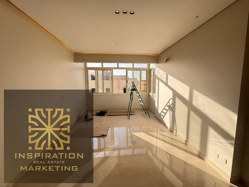 4 f7717c84-ed2b-4c8e-b3fd-bdf659c130fa. jpg3. jpg