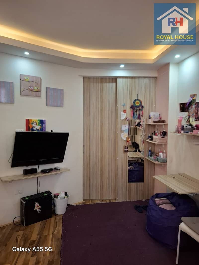 8 59a1d604-b852-42ac-a040-9b6bb4144313. jpeg