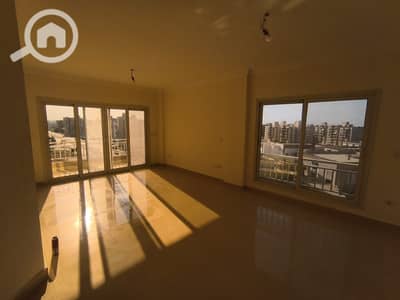 شقة 3 غرف نوم للايجار في مدينة الشروق، القاهرة - WhatsApp Image 2026-01-29 at 00.52. 12. jpeg