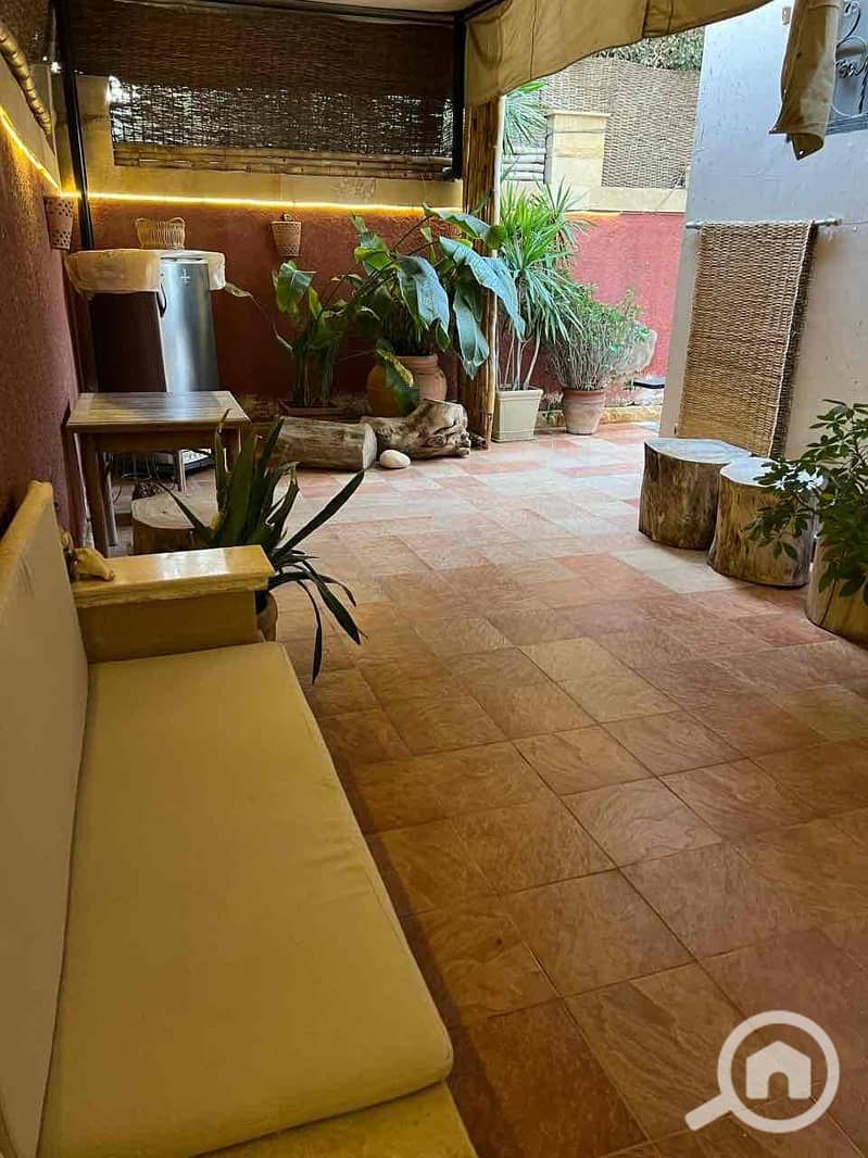 15 95ac472c-e734-4ca8-8827-aac36341baf0. jpg