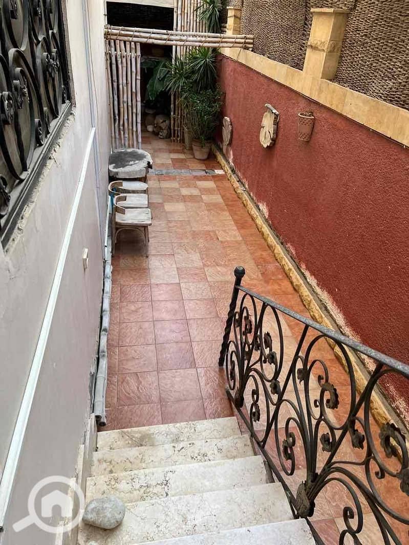 19 27033261-a4e2-44c8-83dd-65865b167a64. jpg