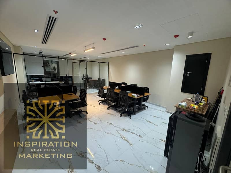 6 8e7f88b0-5d26-4a38-9508-86686c0864f8. jpg8. jpg