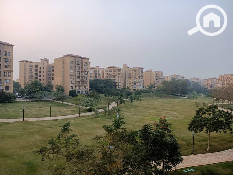 4 67aca9b9-37cf-4f38-8032-23b6656d8323. jpg