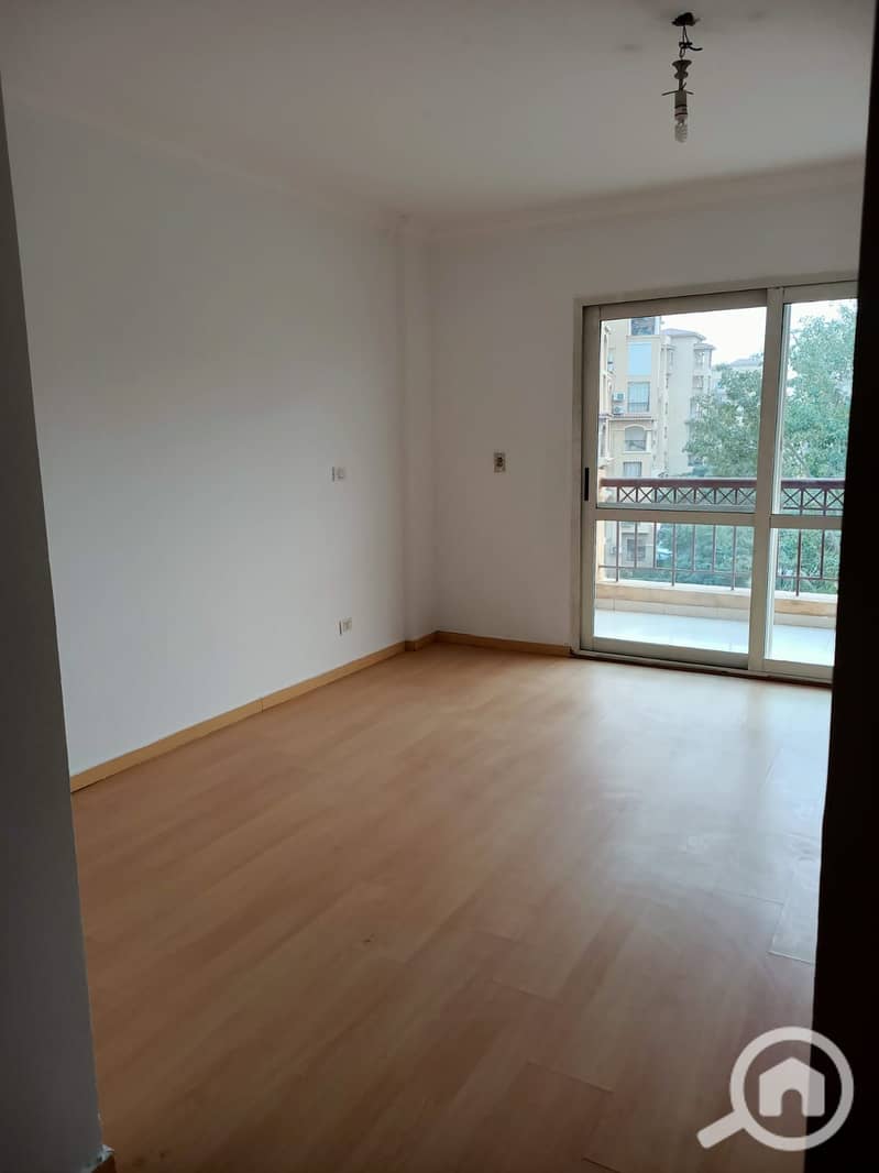 8 d285adaf-dc2f-4f42-bc26-2d3eab959be4. jpg