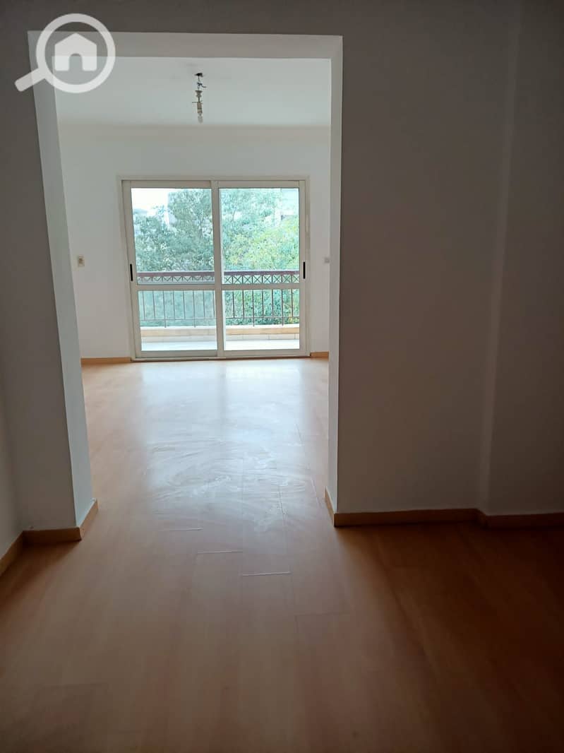 9 e2e48784-83fb-4026-b531-46db92941efe. jpg