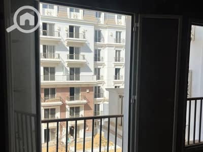 3 Bedroom Apartment for Sale in 6th of October, Giza - WhatsApp Image 2025-11-19 at 2.24. 52 PM. jpeg