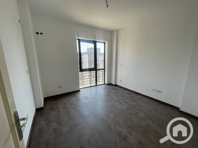 6 5fa53765-408a-4257-9f3c-5140d56ee7d1. jpg