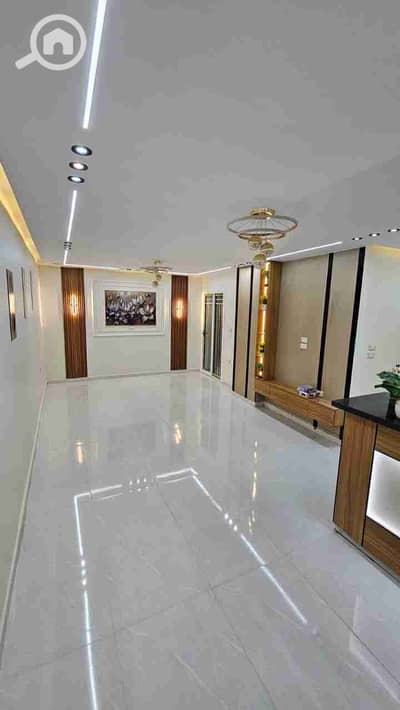 شقة 3 غرف نوم للبيع في حدائق الاهرام، الجيزة - IMG_20260129_115215_640. jpg