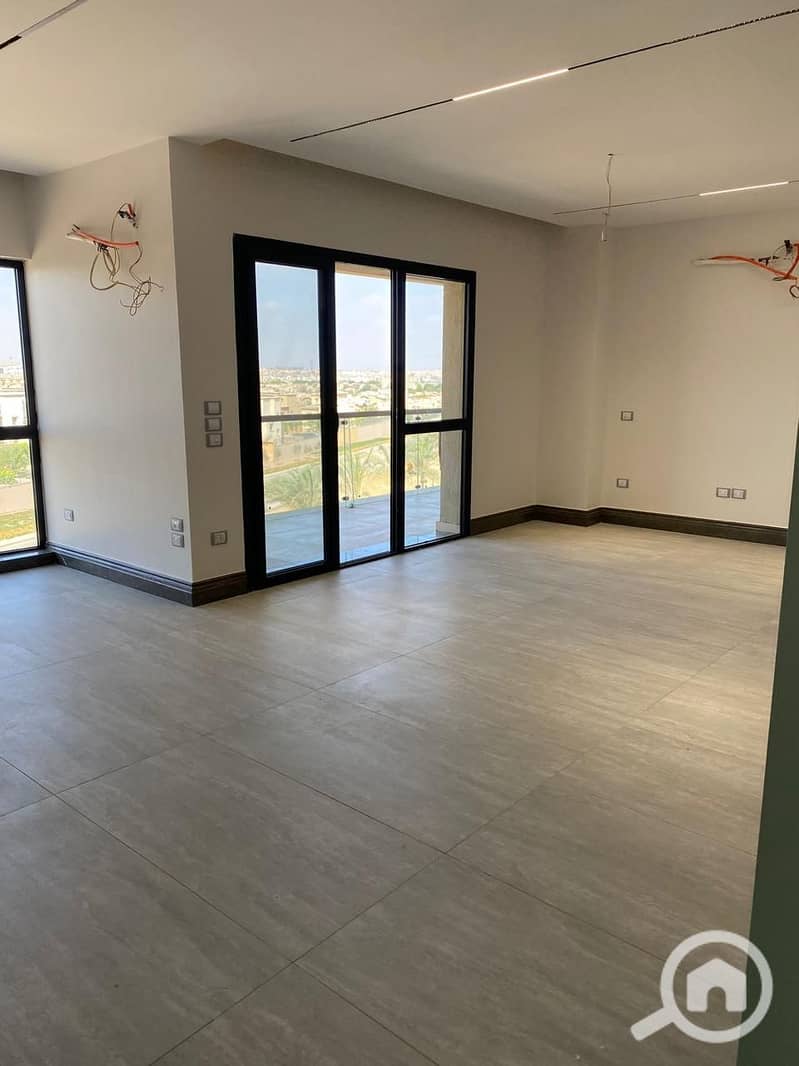 10 481074481_1426312915013191_8238025300031826296_n. jpg