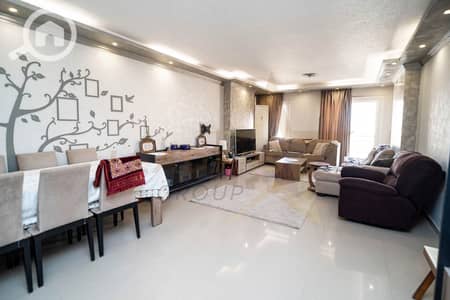 شقة 3 غرف نوم للبيع في سموحة، الإسكندرية - 1. jpg