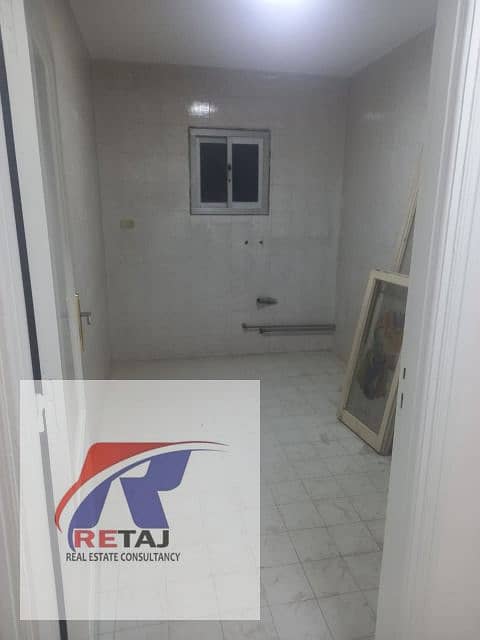 3 24d5c196-f077-4f75-b7ff-397ee70bbc0b. jpg