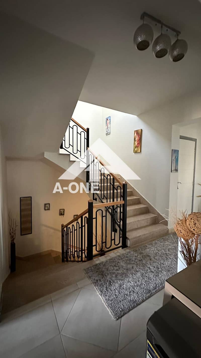 5 5677a208-9099-4a6c-bbbb-c7f81cfebae8. jpg