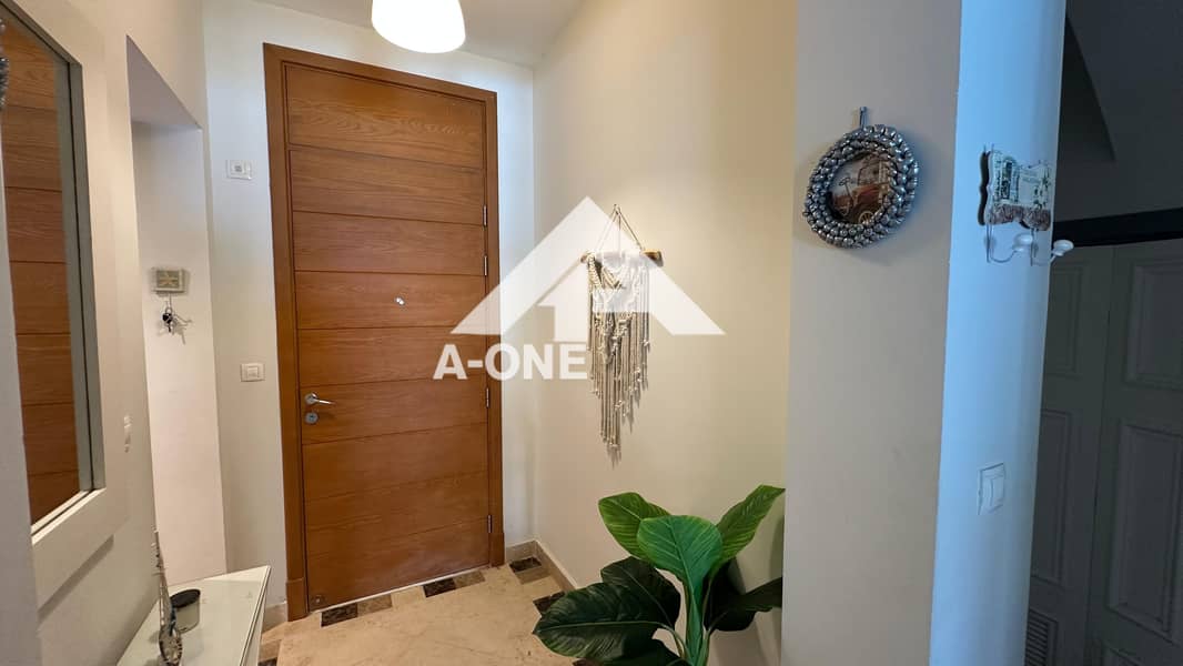 10 8cb12f22-4e7c-4073-93e0-26b727fbfc71. jpg