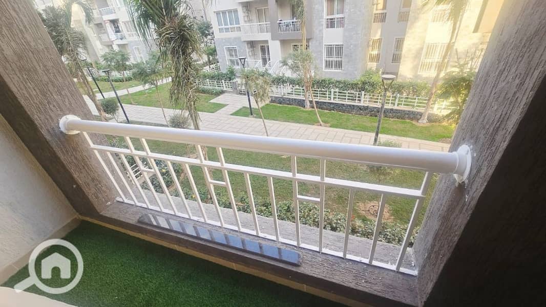 4 a00b1c31-acee-47e5-ac99-5691f6803f02. jfif. png