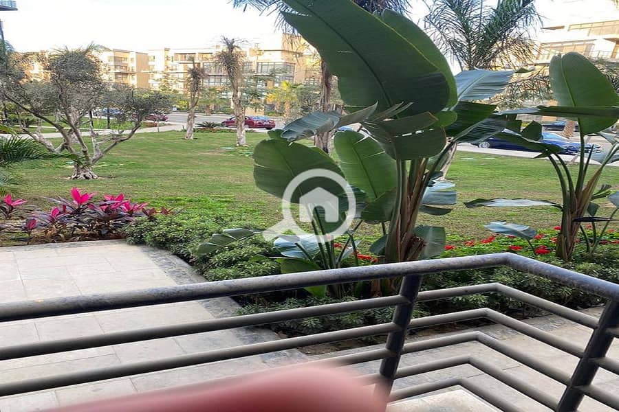 4 8b3e5a8e-9ac9-4268-a36f-98074ff38c16. jpg