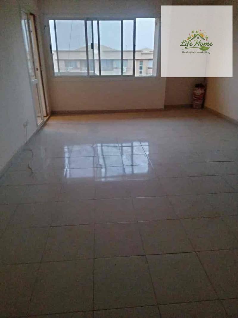 8 5ef00403-32e8-4feb-93d1-9bbafdece67b. jpg