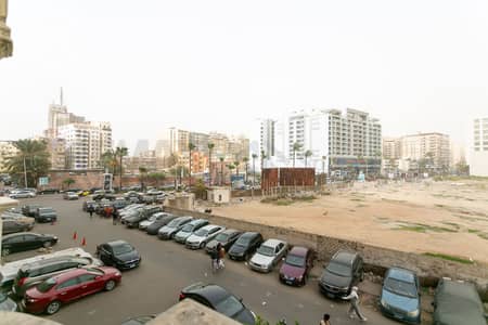 شقة 3 غرف نوم للبيع في سموحة، الإسكندرية - 1. jpg