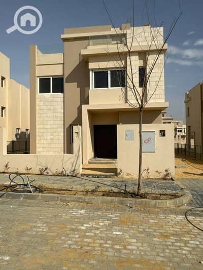 3 Bedroom Twin House for Sale in 6th of October, Giza - photo_27_2026-01-25_17-56-32. jpg