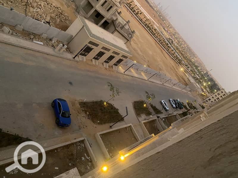 2 5c6daa48-8fd5-4156-b64c-40edbf75fcce. jpg