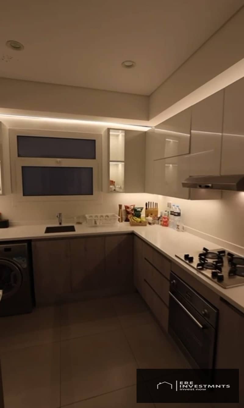 4 74cef194-f369-4ee4-a04a-19f3381514a6. jpg