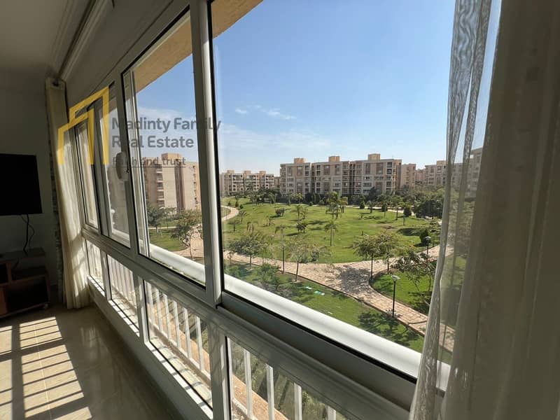 12 d5040edf-c7a2-4fe9-ae2b-87f488a945f7. jpg