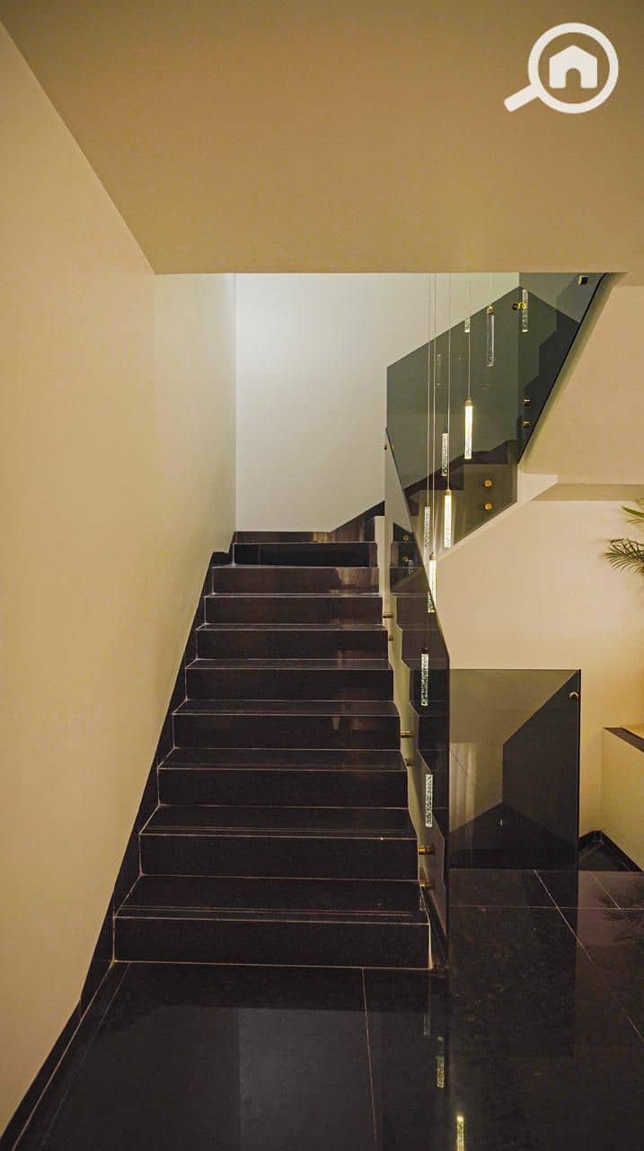 8 0d2539c2-1246-412e-aca3-6aecf2717087. jpg