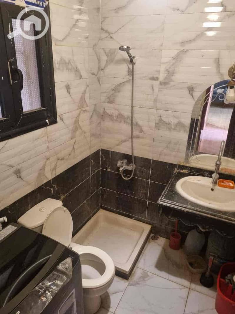 6 c5cb3c63-3f45-408f-92db-8b7b16799977. jpg