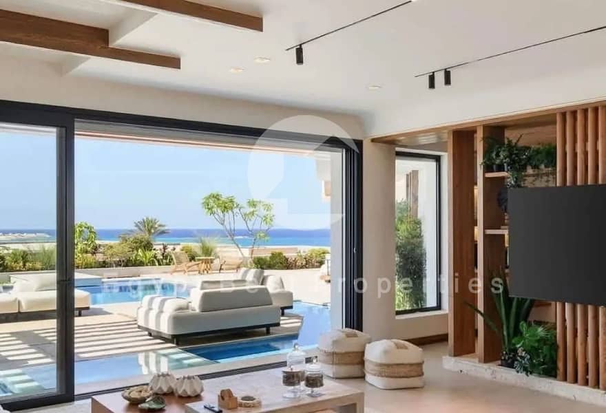 3 7669305-6f570o. jpg