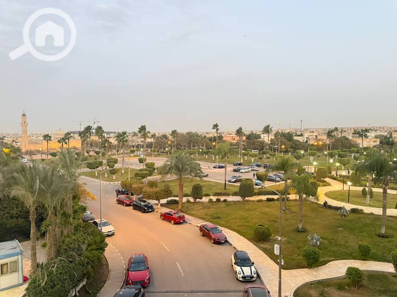 9 4292244f-3bad-4cd3-b4ec-9edc1ef76fcd. jpeg