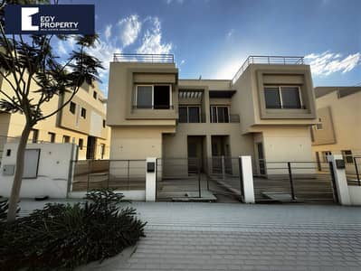 فیلا 4 غرف نوم للبيع في القاهرة الجديدة، القاهرة - _files_WhatsApp Image 2025-11-18 at 7.46. 12 AM (1). jpg