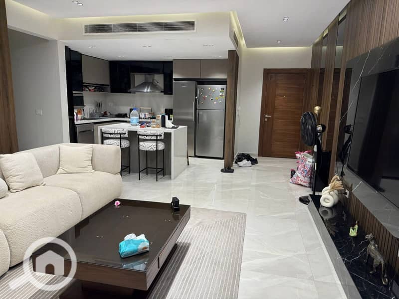 5 79802b95-959d-407f-98df-4051effa2325. jpg