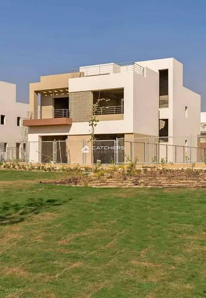 9 397325568_237432756011032_7209996447111423802_n. jpg