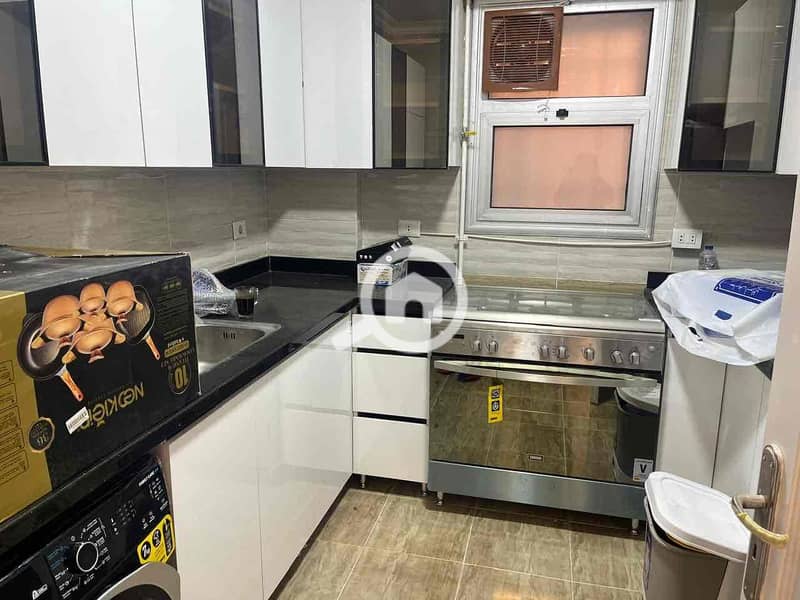 4 53f3a957-40a7-4c0b-9c7d-787a363c202b. jpg