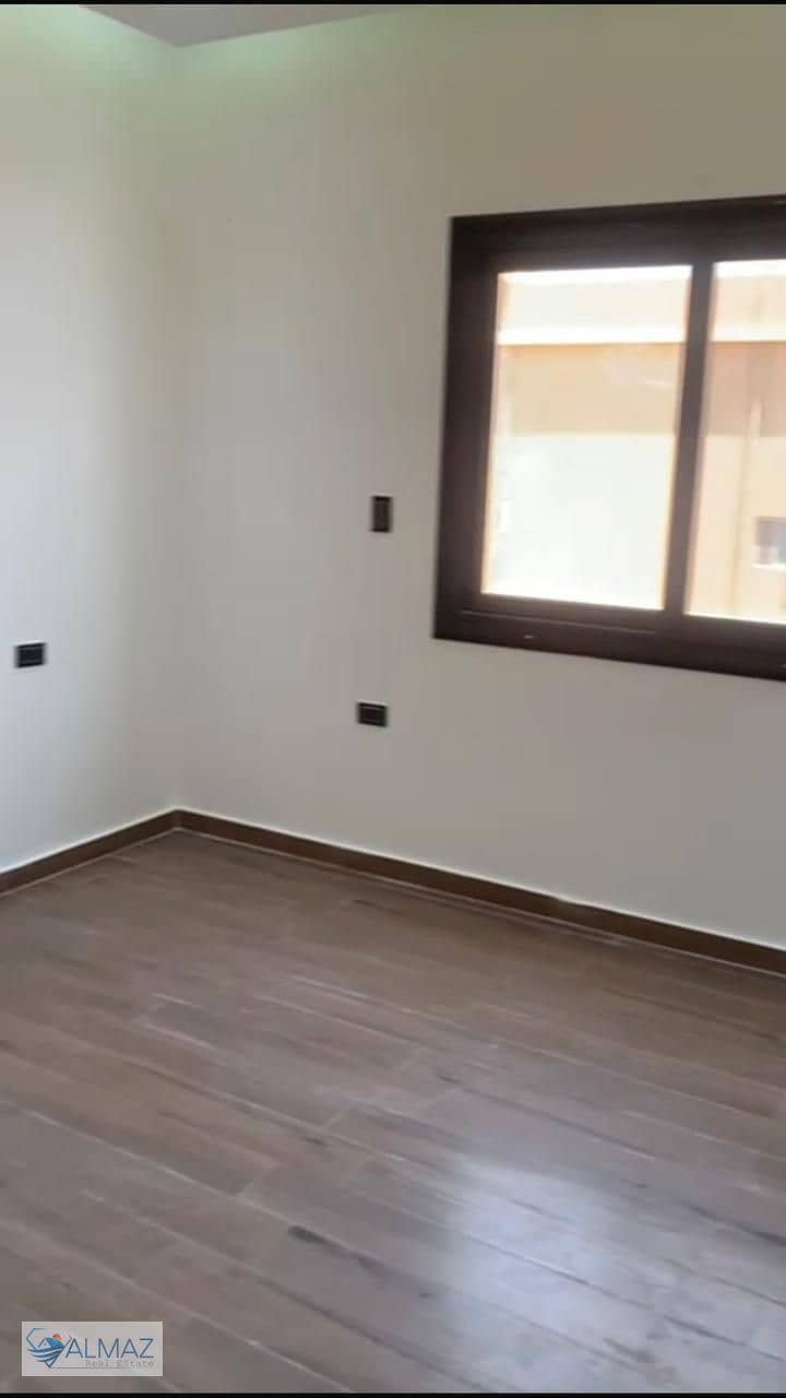 16 WhatsApp Image 2026-01-29 at 1.00. 21 PM (1). jpeg