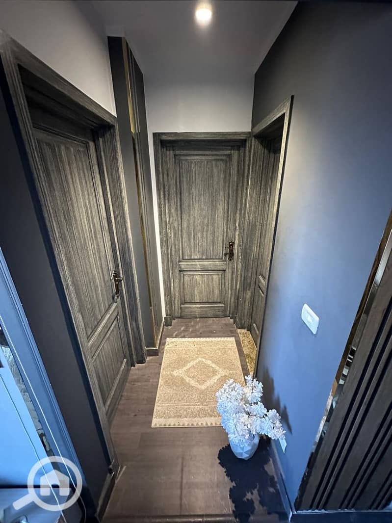 13 d6292049-ee4a-49b8-951b-d3585466a378. jfif. png