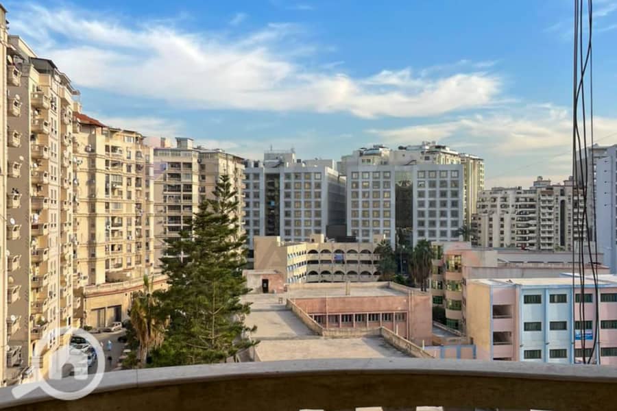 Apartment for sale 210 m Smouha (Tutankhamun Street) - Vista 2