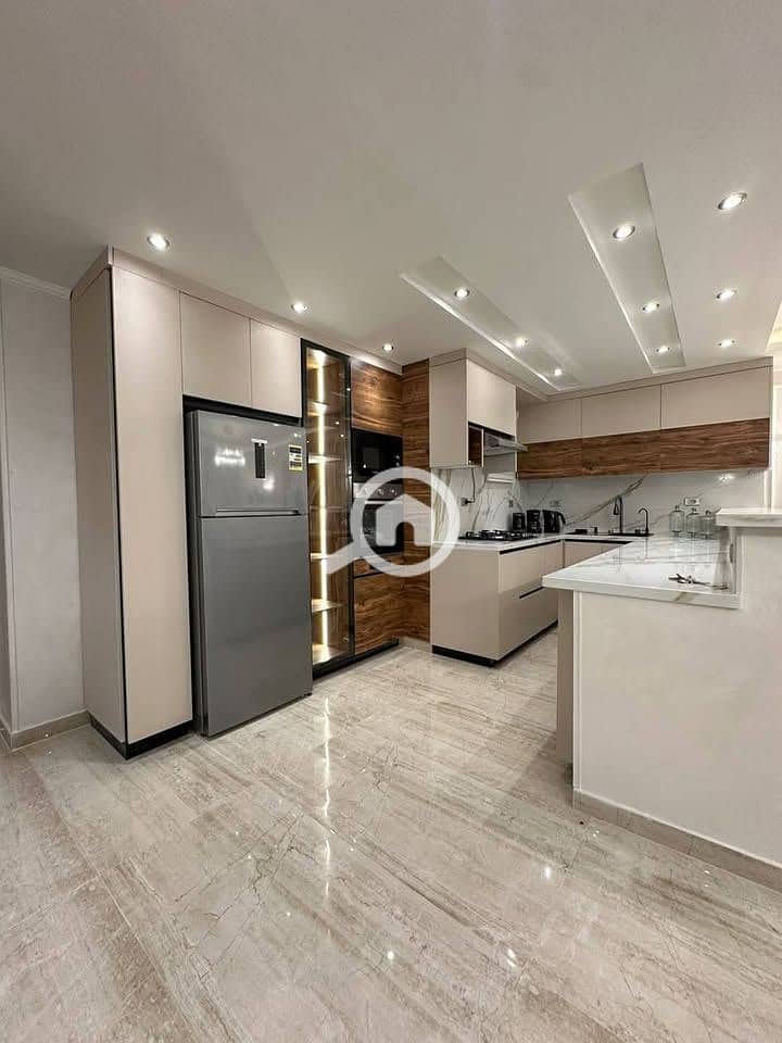 9 487685367_122226775316067930_4702759084941949628_n. jpg