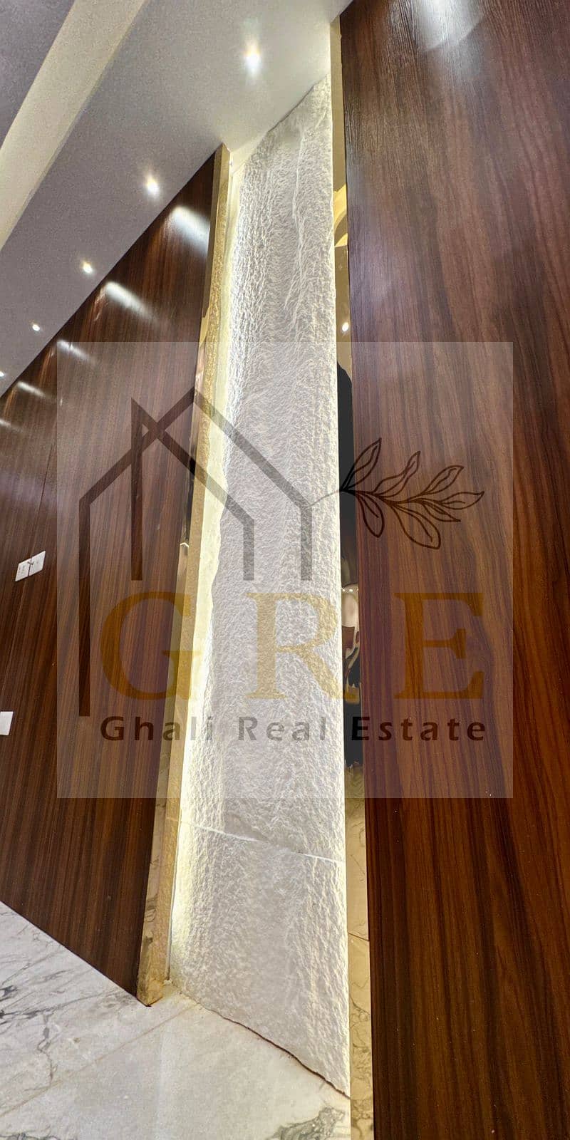 5 6a75acdc-7f10-45fd-8b0b-8ae94e3d3bb8. jpg