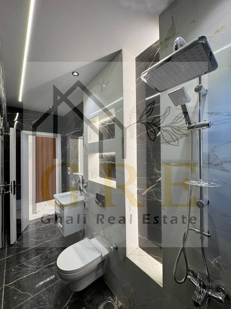 12 de9b482e-1fc6-42be-8ea1-10b14480374c. jpg