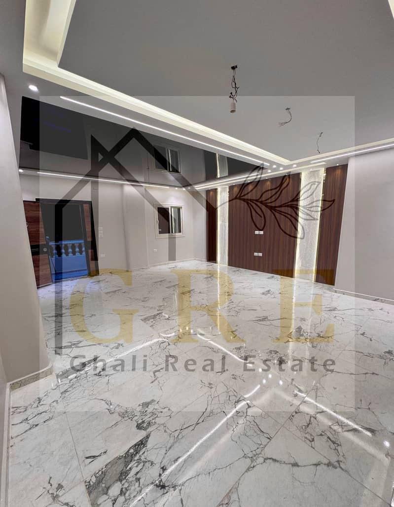 13 f25c1fb8-bd8b-4f9d-8b89-a5f316026855. jpg