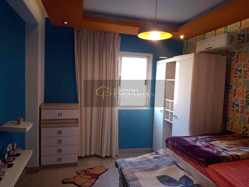 4 dec7da7b-4a96-451b-9e4e-c42698b224bc. jpg