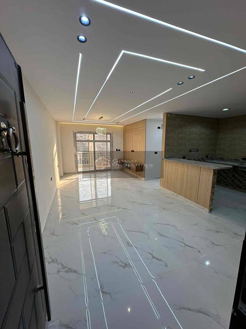 8 da7e514b-51a9-46b3-853d-30def66ad5ea. jpg