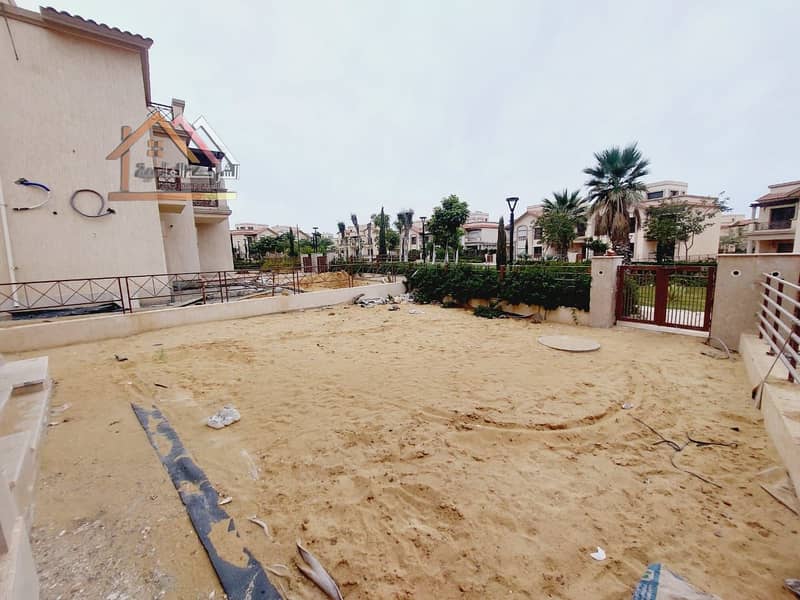 4 108dcab9-dc60-4e2a-9393-18f82d544e3c. jpeg