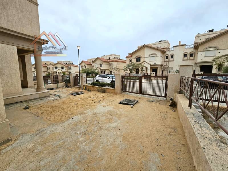 6 00782154-f31c-4d79-99d6-4ea812e8db35. jpeg