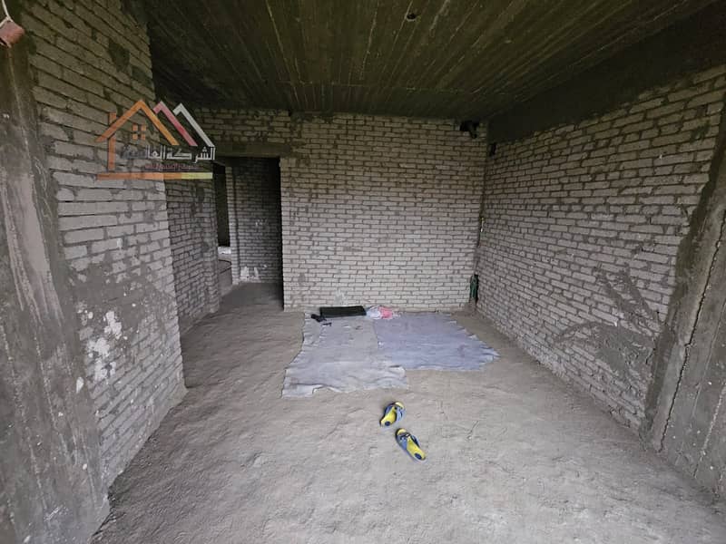 14 c32cb11f-ee0e-42a5-9940-8f337331f0b0. jpeg