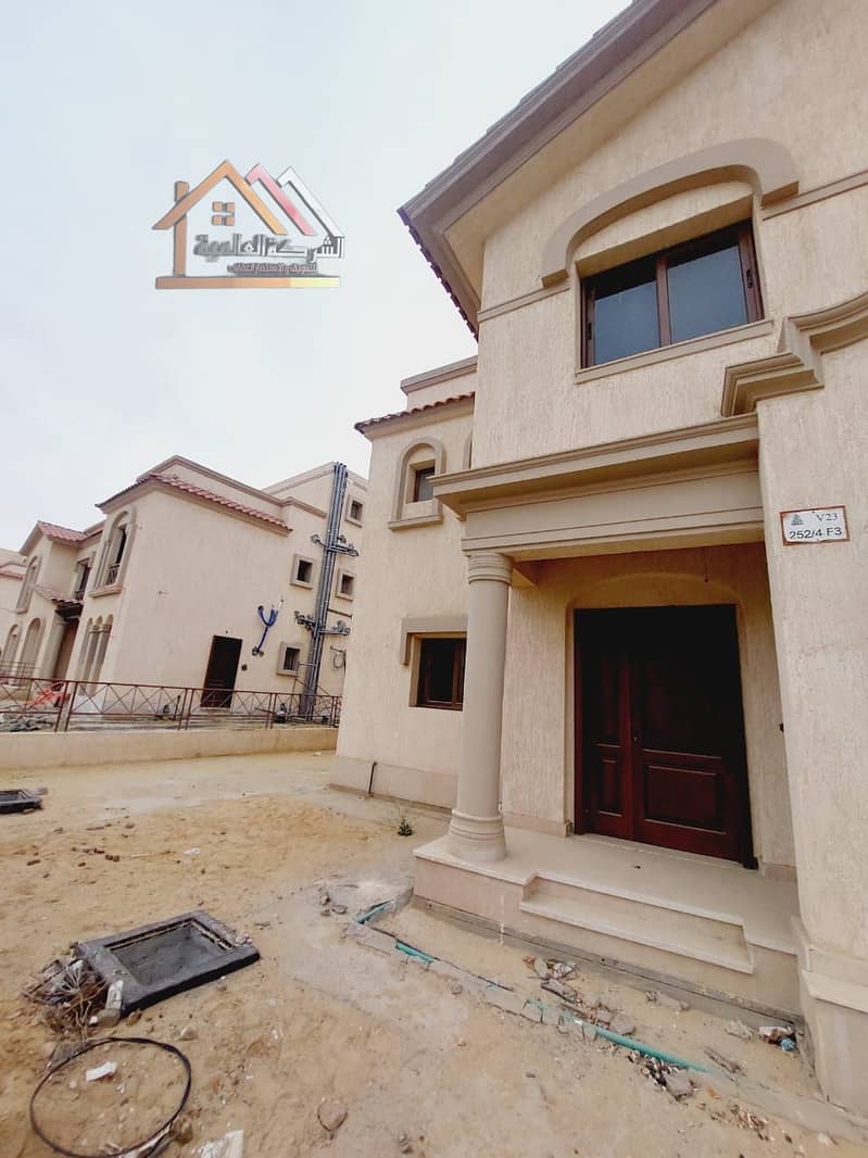 16 e4c04a87-09d5-47de-a057-13c0ec78f8a1. jpeg