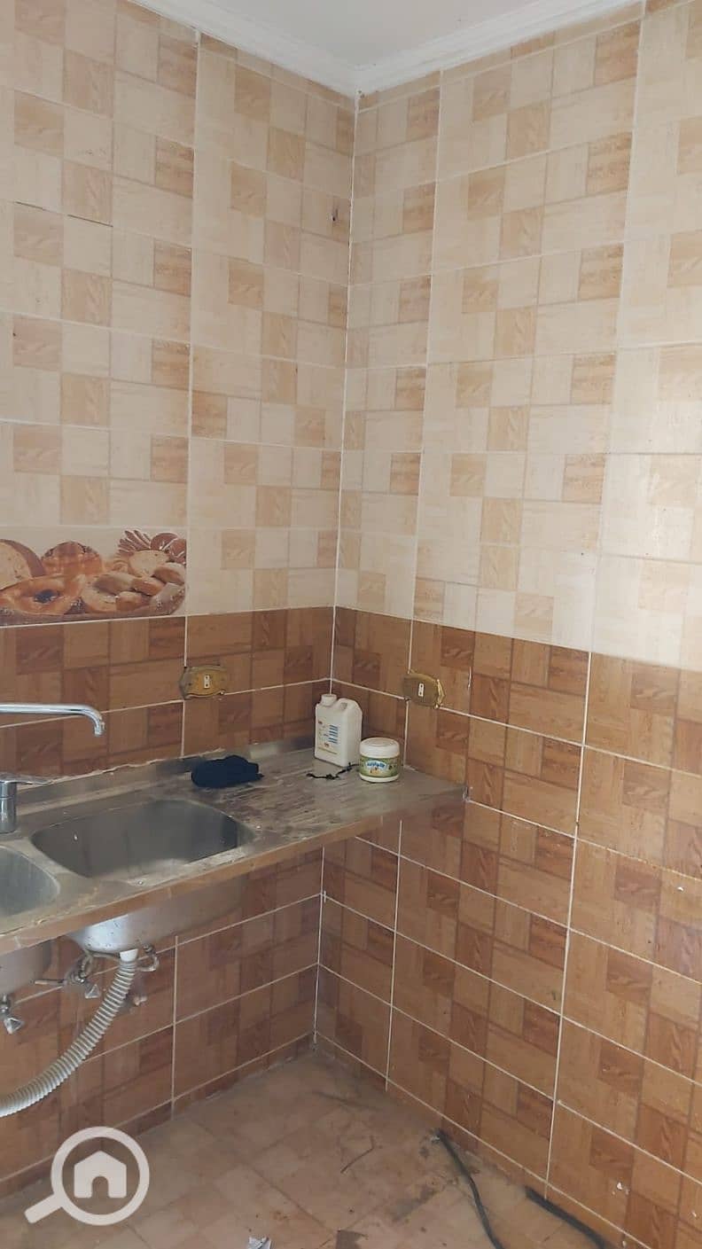 4 16c8e747-4148-4341-9dbb-4f48e140d795. jfif. png