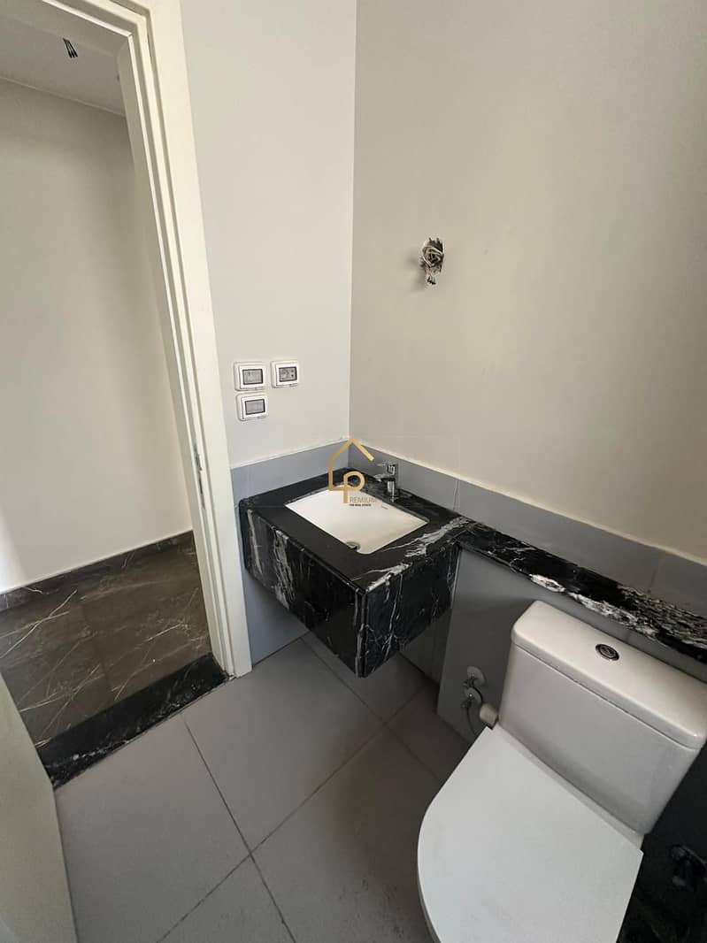 6 WhatsApp Image 2026-01-28 at 12.16. 00 PM (2). jpeg