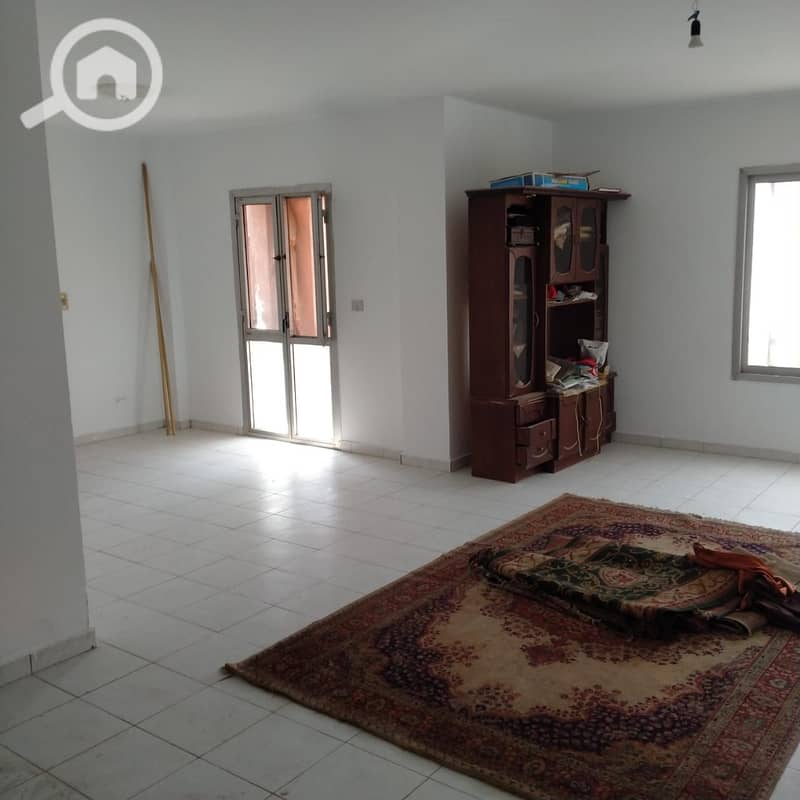 2 a96ec125-3206-44fe-aeb4-9256540b5de6. jpeg